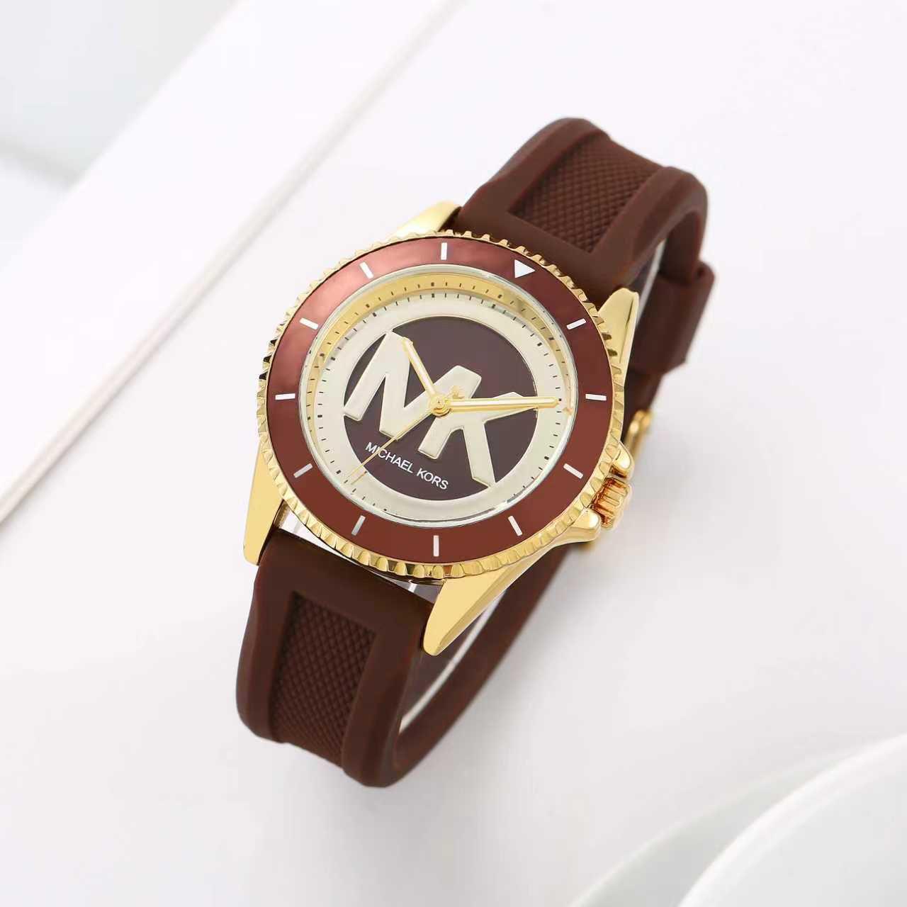 Michael Kors Luxe Signature Edition For Her