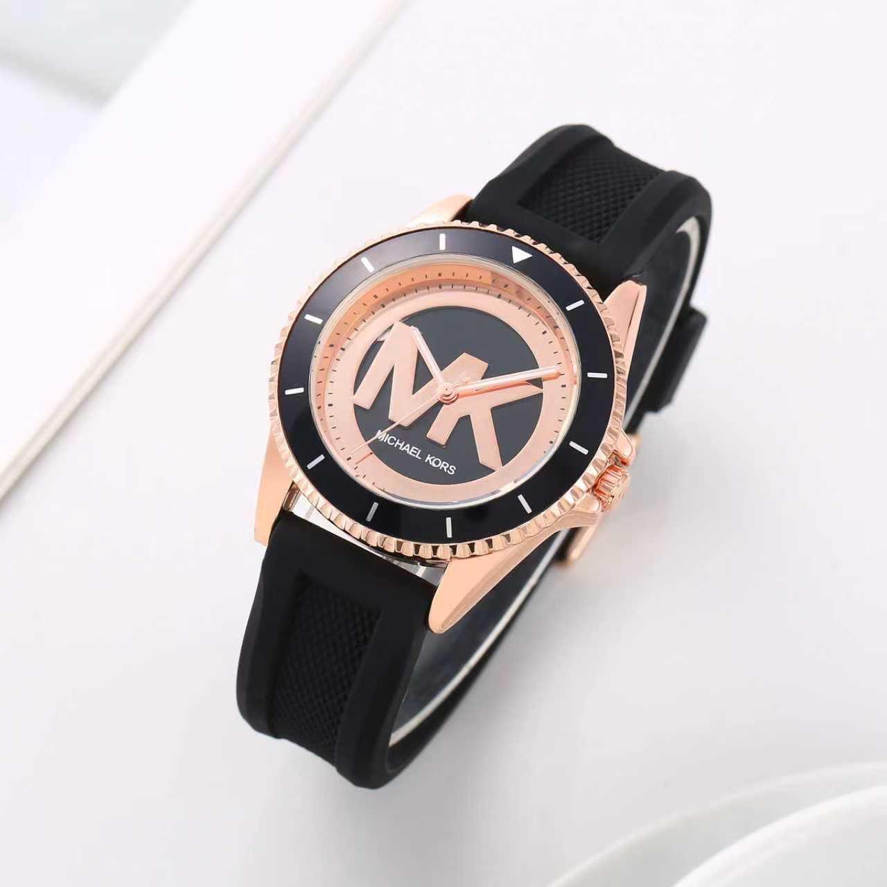 Michael Kors Luxe Signature Edition For Her