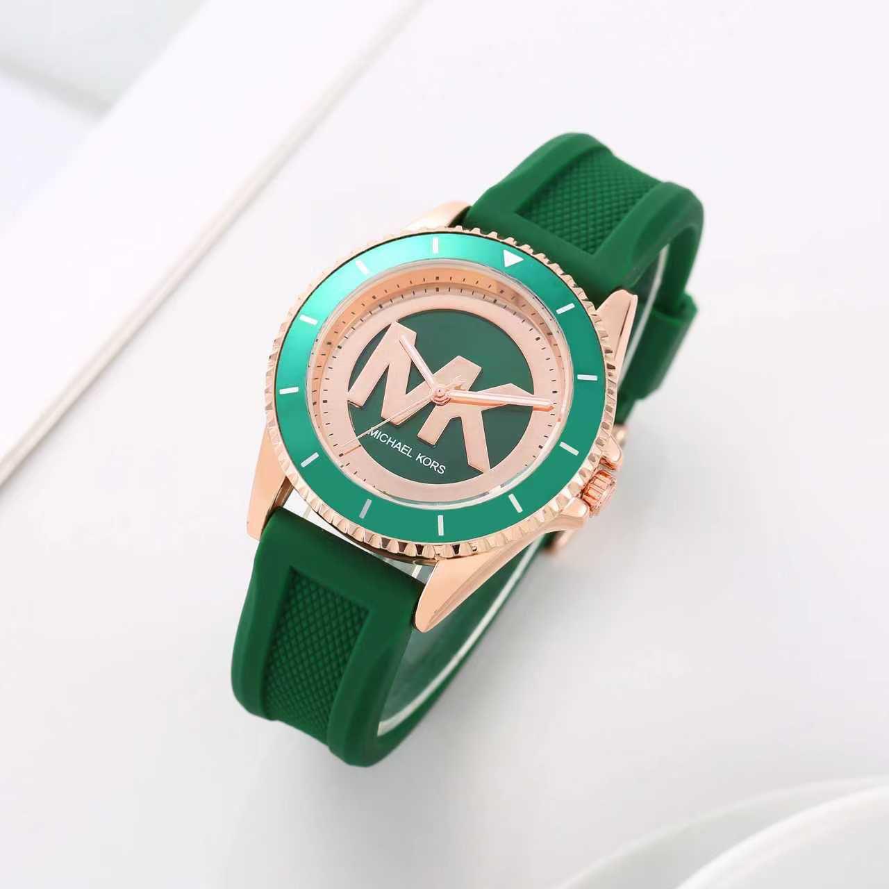 Michael Kors Luxe Signature Edition For Her