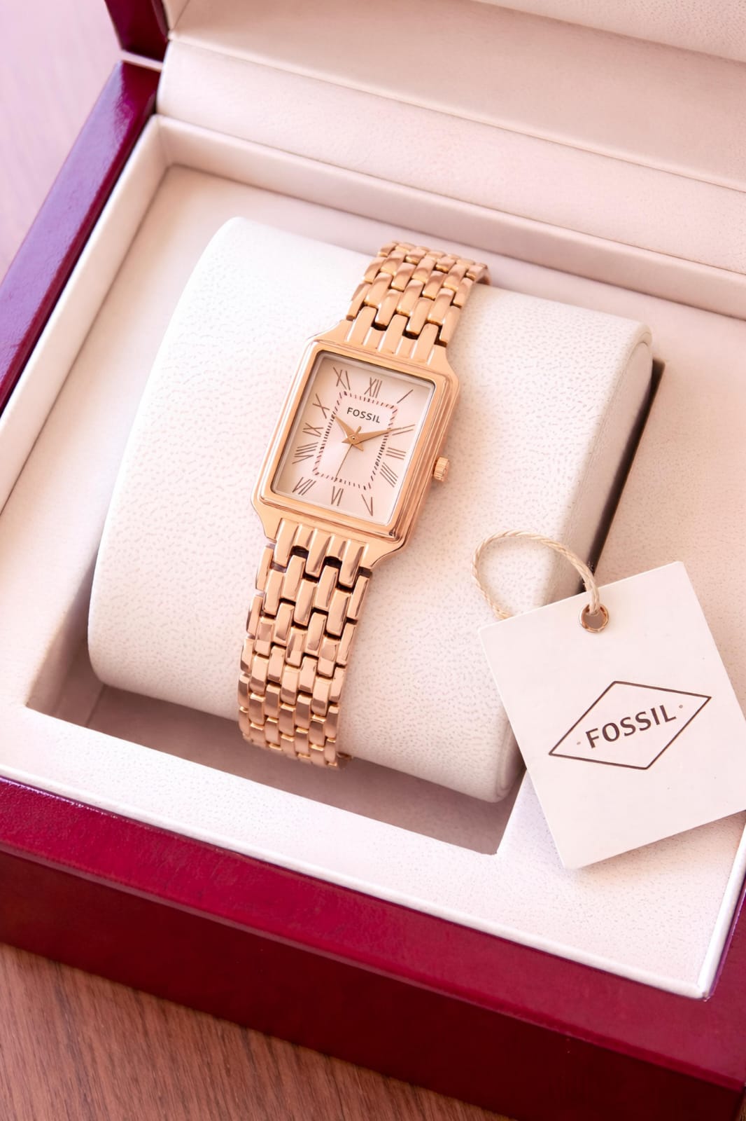 Fossil Raquel Rose Gold Quartz Women’s Watch